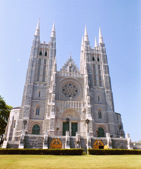 Basilica of Saints Peter and Paul in Lewiston (2001)