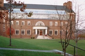Olin Science Center (2001)