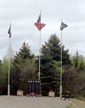Veterans Memorial in Silver Ridge (2003)