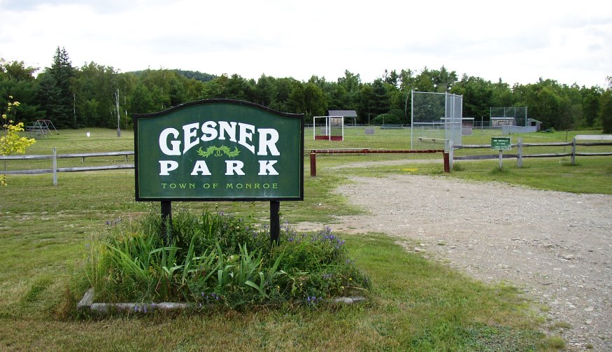 sign: "Gesner Park, Town of Monroe" (2003)