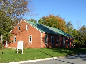 Durham Society of Friends Quaker Meetinghouse on Quaker Meetinghouse Road in Durham (2006)