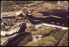 Georgia Pacific Paper Mill in Woodland (1973)