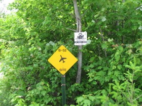 Directional sign to the Crash Site (2011)