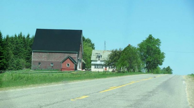 Barn and House in Sherman (2012)