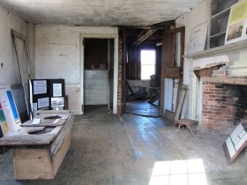 Pettengill Farmhouse Interior (2013)