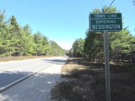 sign: Entering Beddington on Route 9