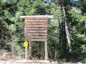 Directional Sign to Lakes in Upper Washington and Hancock Counties (2013)