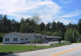 Pleasant River Motel (2013)