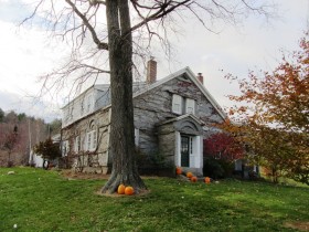 Elijah Nelson Family Farmhouse (2013)