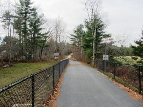 "Eastern Trail: Bicycle and Pedestrian Connection" (2013)