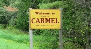 sign: "Welcome to Carmel" (2014)