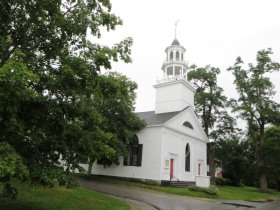 Unitarian Church in the Historic District (2014)
