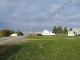 Houses on U.S. Route 2A in Reed Plantation (2014)