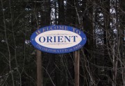Sign: "Welcome to Orient" on Number Nine Road (2014)