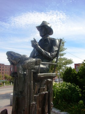 Sculpture of Film Director John Ford in Portland