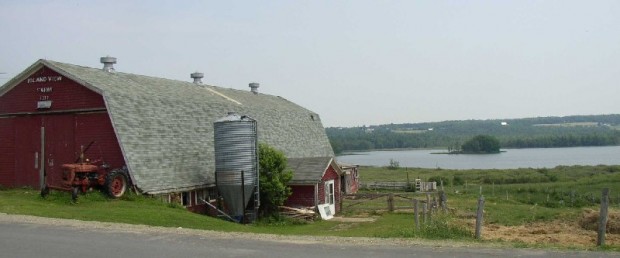 Island View Farm overlooking Lovejoy Pond from the Pond Road (2003)