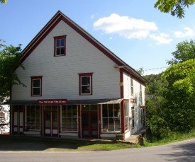 "The Old Head Tide Store" in the Historic District (2004)