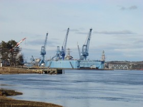 Photo: Cranes on a Dry Dock at BIW (2010)