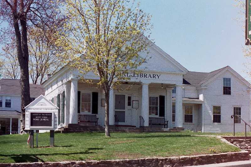 Boothbay Harbor Memorial Library - Wikipedia