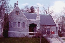 Buck Memorial Library (2001)