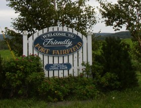 Sign: Welcome to Friendly Fort Fairfield (2003)