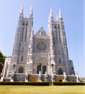 Basilica of Saints Peter and Paul (2001)