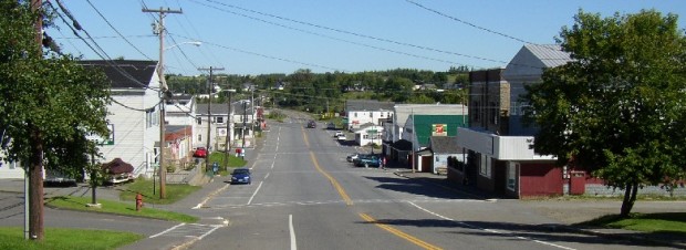 U.S. Route 1A in the Main Village (2003)