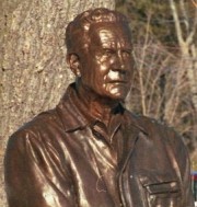 Photo: Sculpture of L.L. Bean in Freeport, 2001
