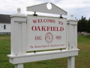Sign: Welcome to Oakfield (2003)