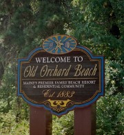 Sign: Welcome to Old Orchard Beach
