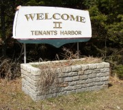 Sign: Welcome to Tenants Harbor (2005)